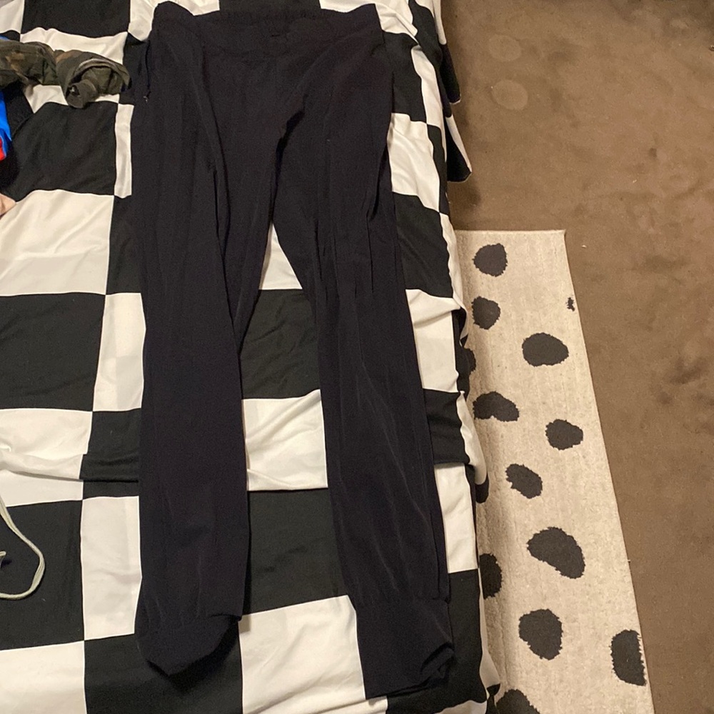 athletic pants
